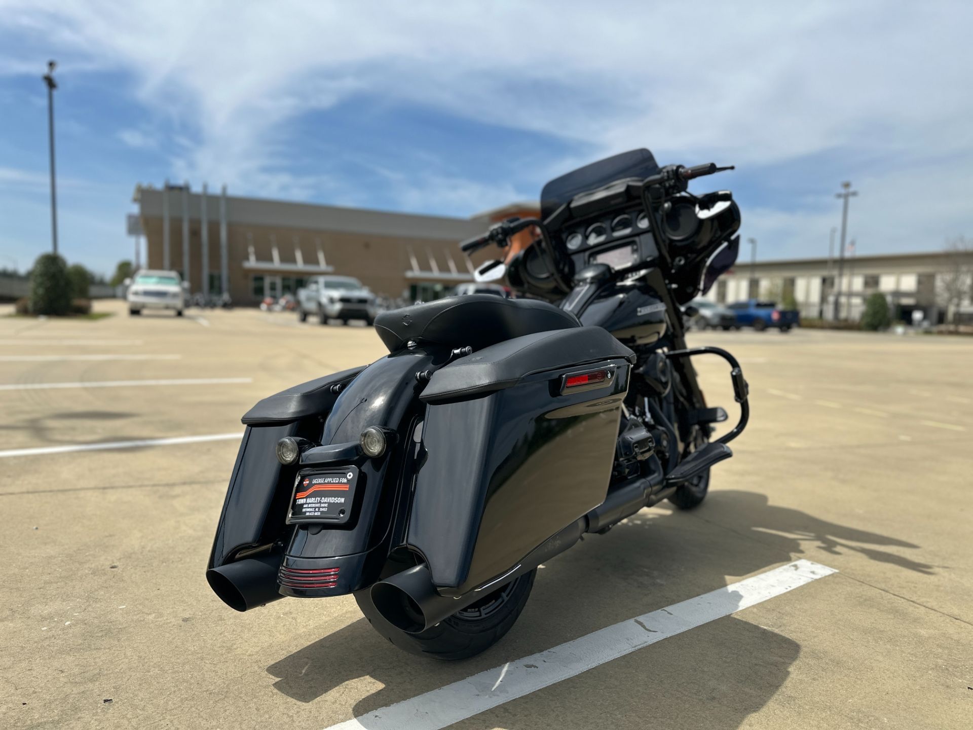 2018 Harley-Davidson Street Glide® Special in Cottondale, Alabama - Photo 6