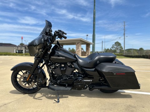 2018 Harley-Davidson Street Glide® Special in Cottondale, Alabama - Photo 4