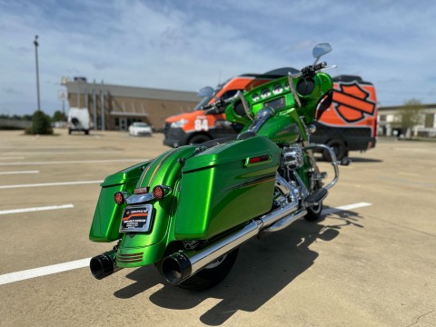 2015 Harley-Davidson Street Glide® in Cottondale, Alabama - Photo 6