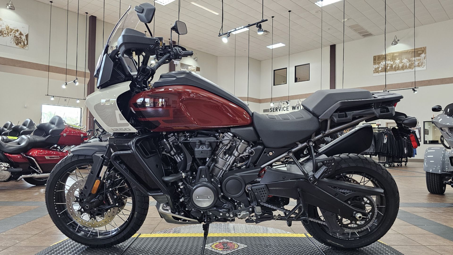 2024 Harley-Davidson Pan America® 1250 Special in Cottondale, Alabama - Photo 4