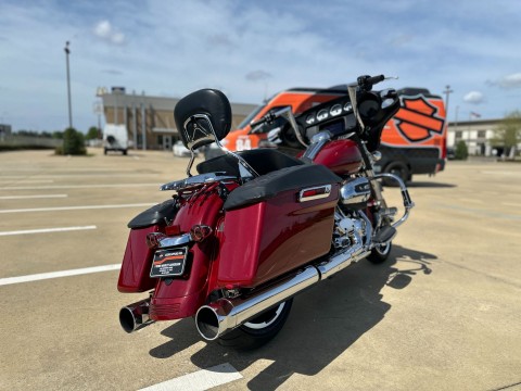 2020 Harley-Davidson Street Glide® in Cottondale, Alabama - Photo 6
