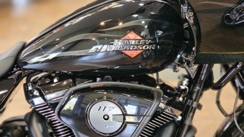 2025 Harley-Davidson Road Glide® in Cottondale, Alabama - Photo 8