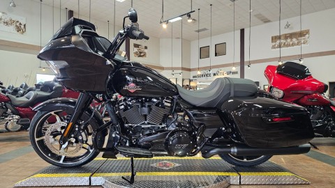 2025 Harley-Davidson Road Glide® in Cottondale, Alabama - Photo 5