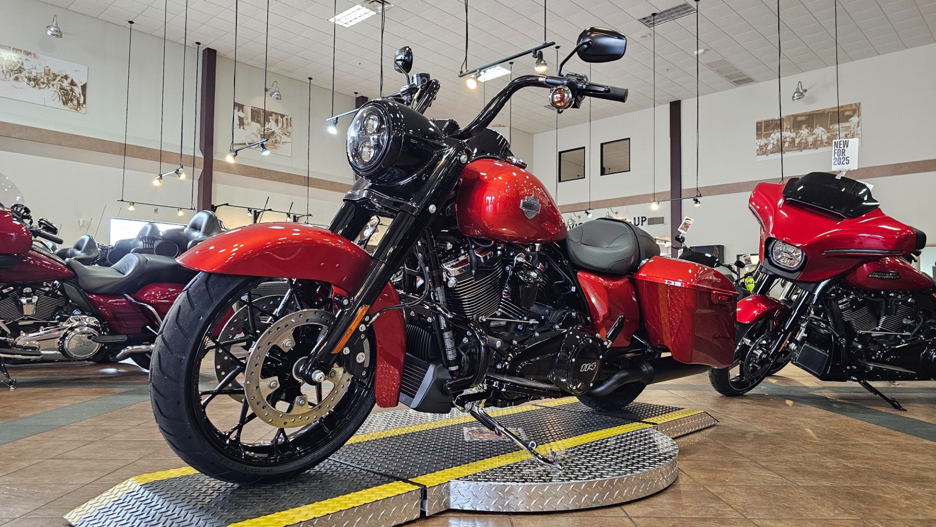 2025 Harley-Davidson Road King® Special in Cottondale, Alabama - Photo 4