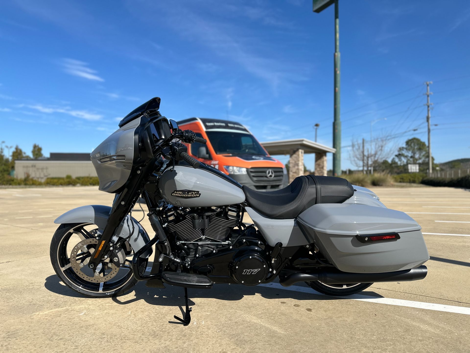 605631 2026 harley davidson flhx street glide touring dark billiard gray - Photo 4