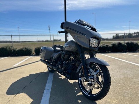 605631 2026 harley davidson flhx street glide touring dark billiard gray - Photo 2