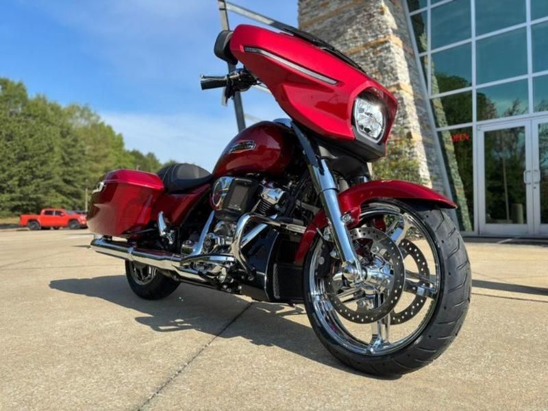 607663 2025 harley davidson  FLHX street glide touring brilliant red - Photo 2