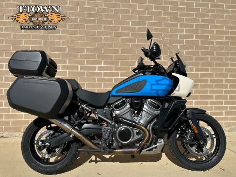 317543 2022 harley davidson ra1250s pan america 1250 special adventure touring fastback blue white sand pearl