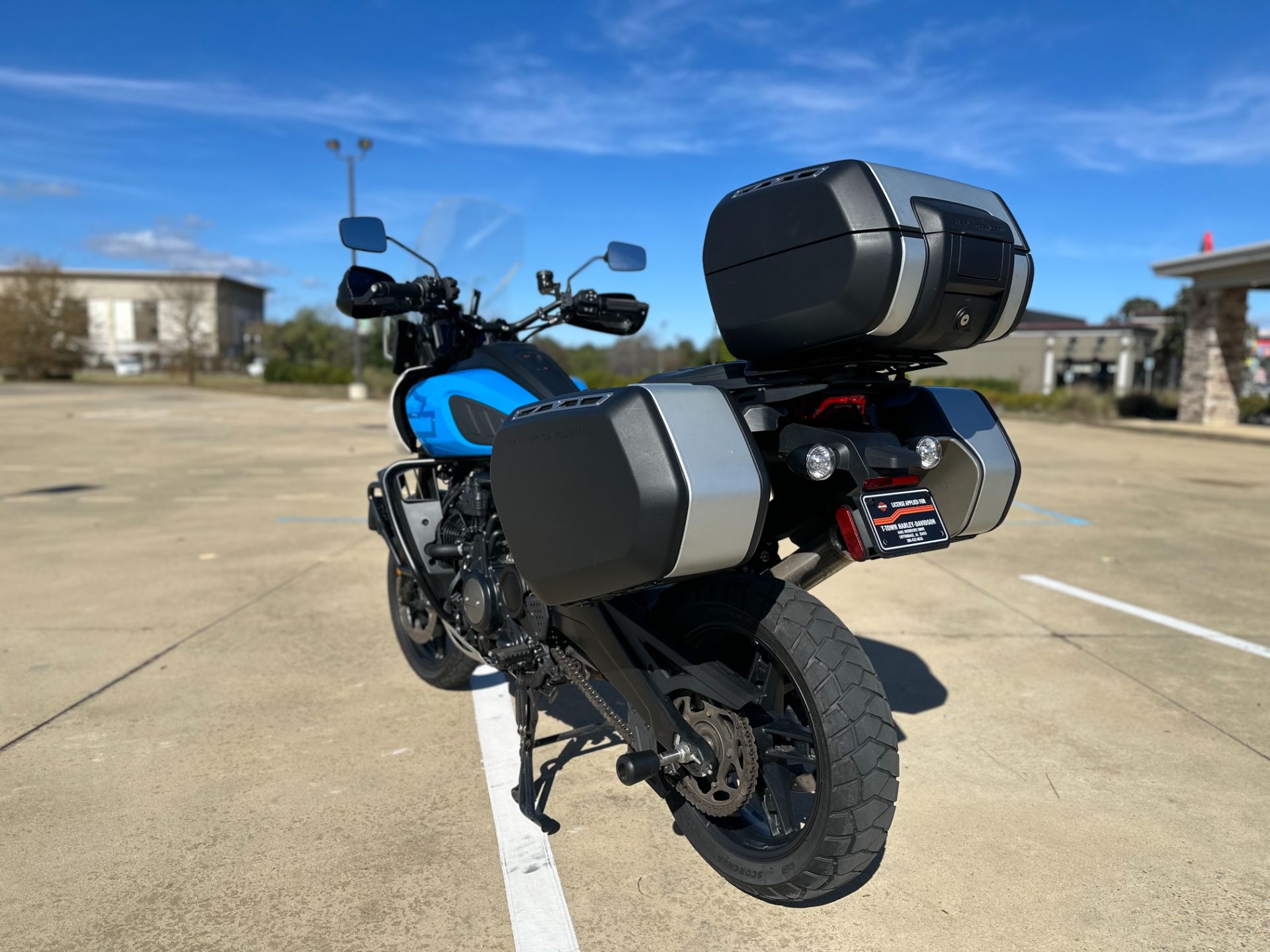 317543 2022 harley davidson ra1250s pan america 1250 special adventure touring fastback blue white sand pearl - Photo 5