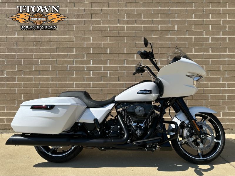 609373 2024 harley davidson fltrx road glide touring white onyx pearl - Photo 1