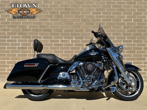 666834 2021 harley davidson flhr road king touring vivid black - Photo 1