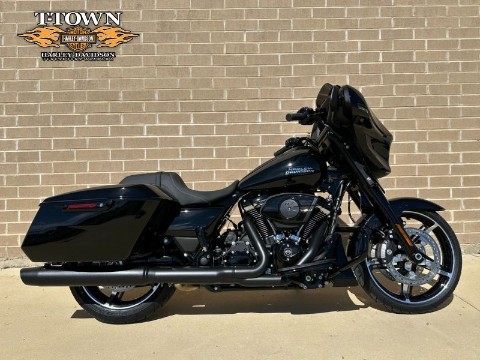 609727 2026 harley davidson flhx street glide touring vivid black - Photo 1
