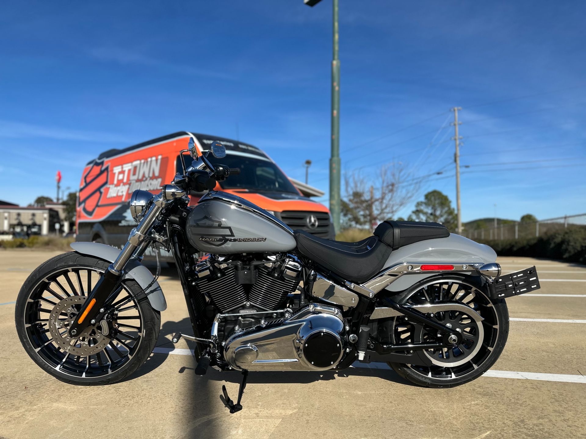 012387 2026 harley davidson fxbr breakout cruiser dark billiard gray - Photo 4