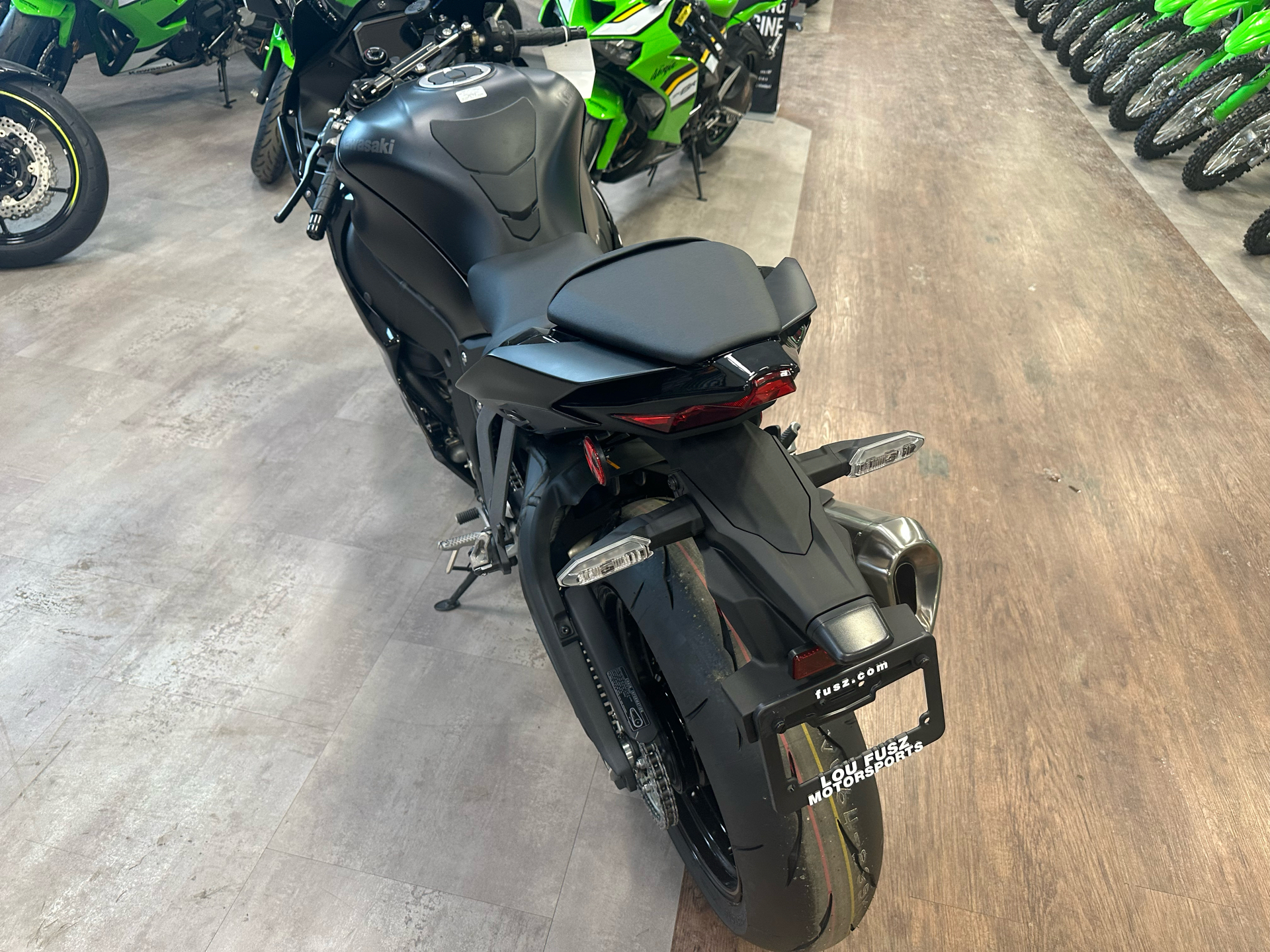 2025 Kawasaki Ninja ZX-10R ABS in O'Fallon, Illinois - Photo 6