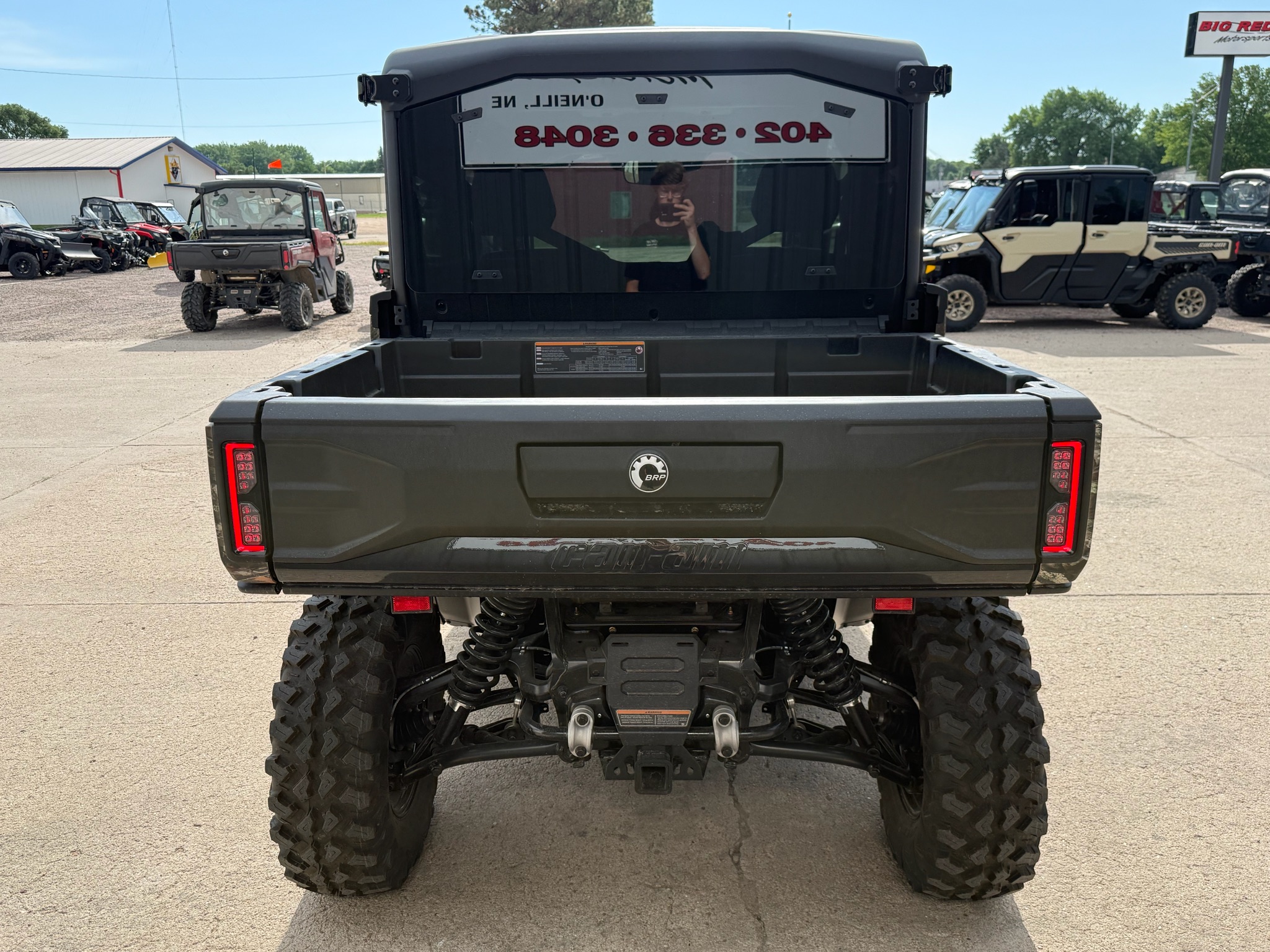 2026 Can-Am™ Defender MAX Limited HD11 6