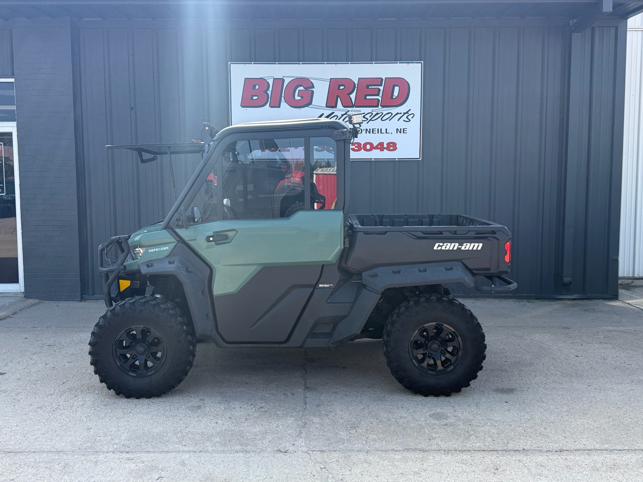 2025 Can-Am™ Defender DPS CAB 1