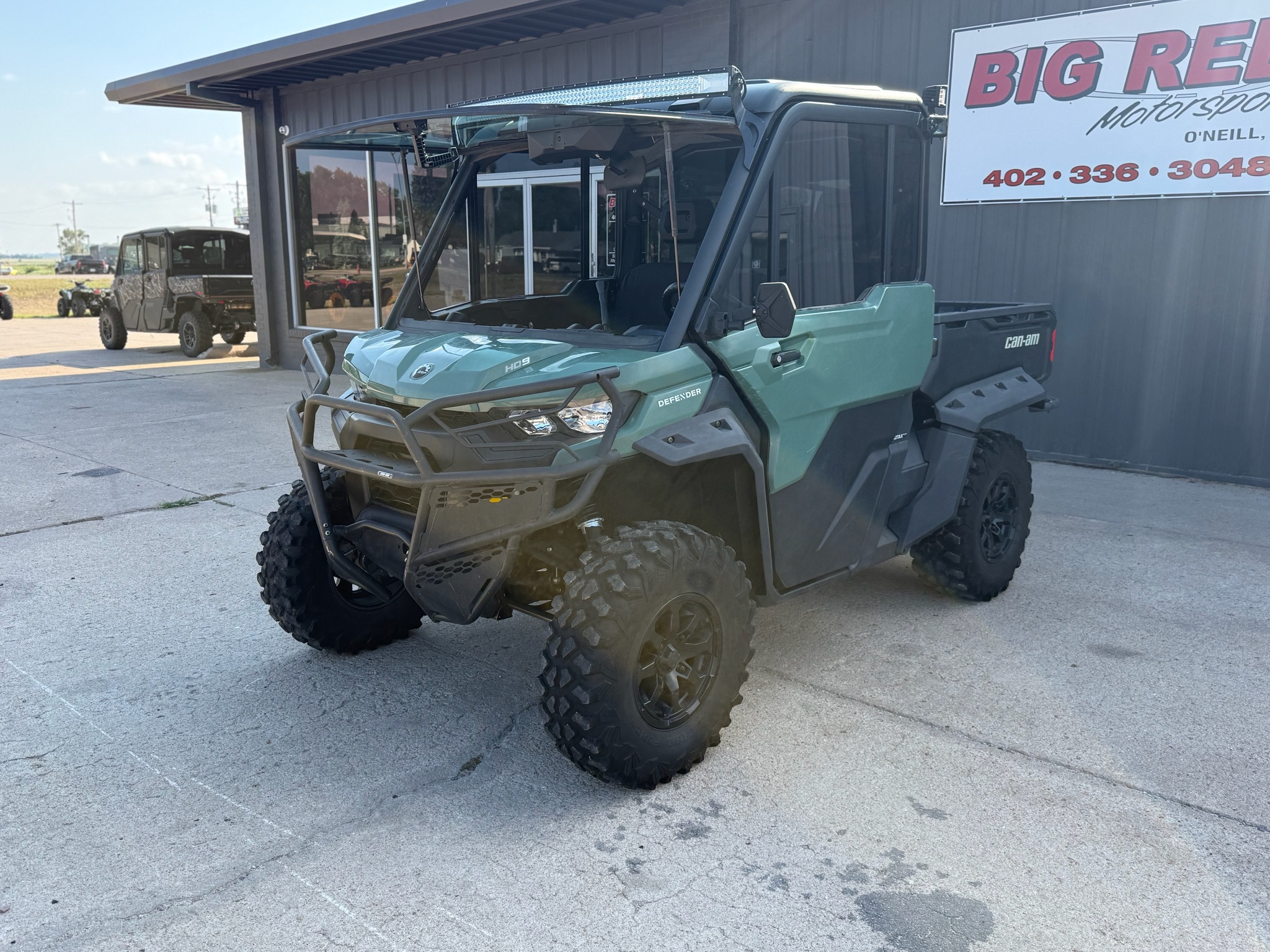 2025 Can-Am™ Defender DPS CAB 3