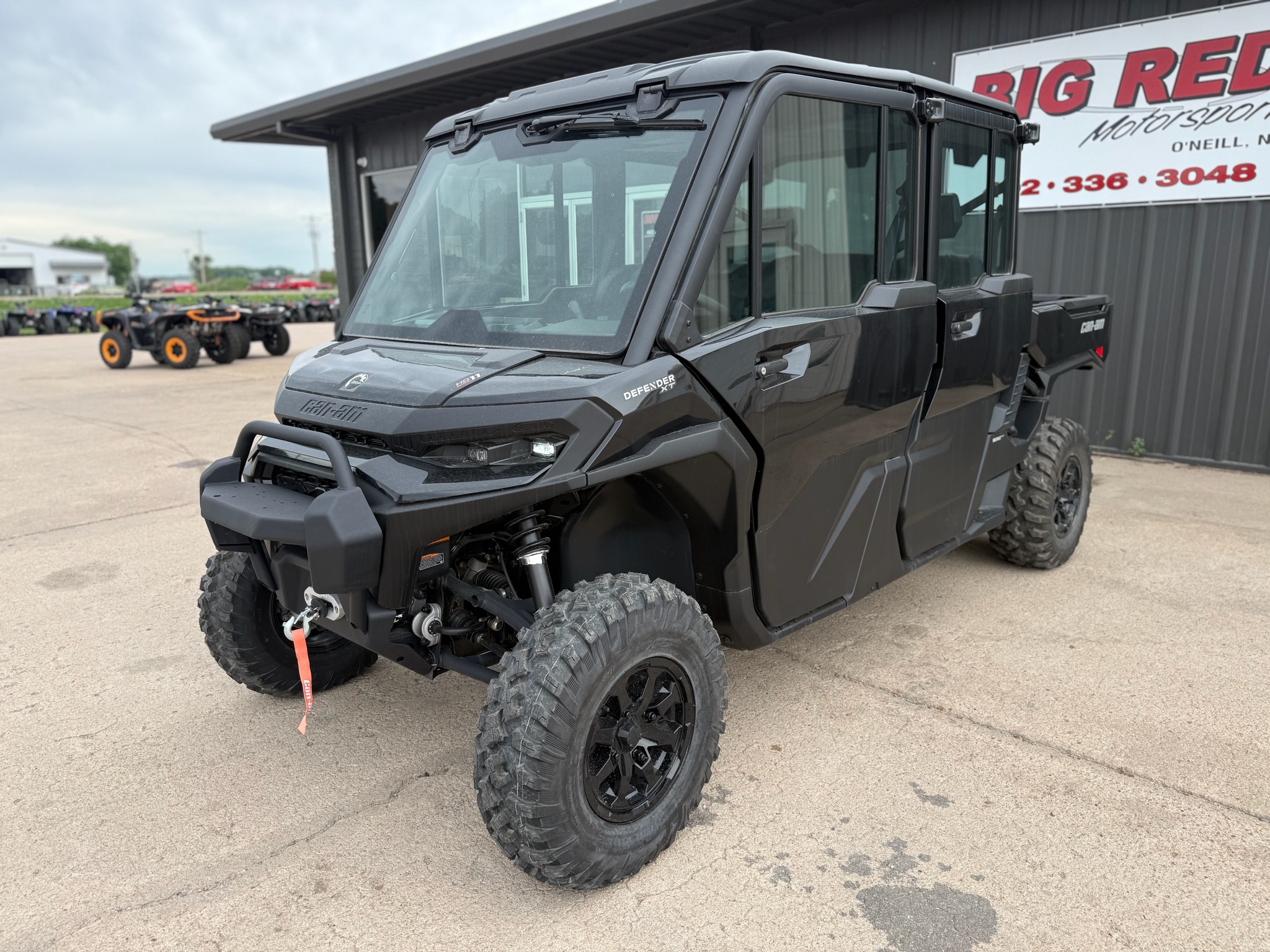 2026 Can-Am™ Defender MAX XT CAB HD11 3