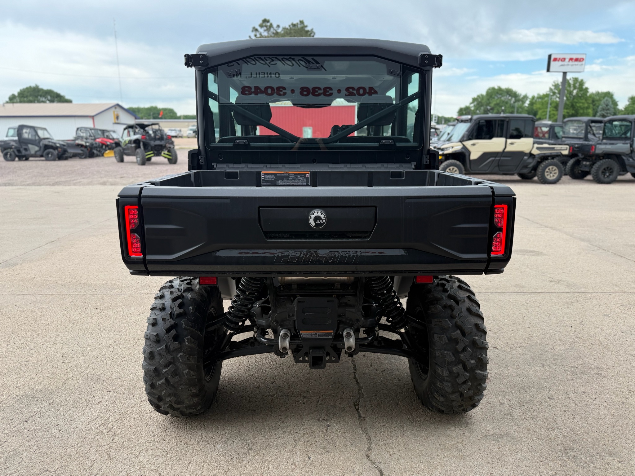 2026 Can-Am™ Defender MAX XT CAB HD11 6