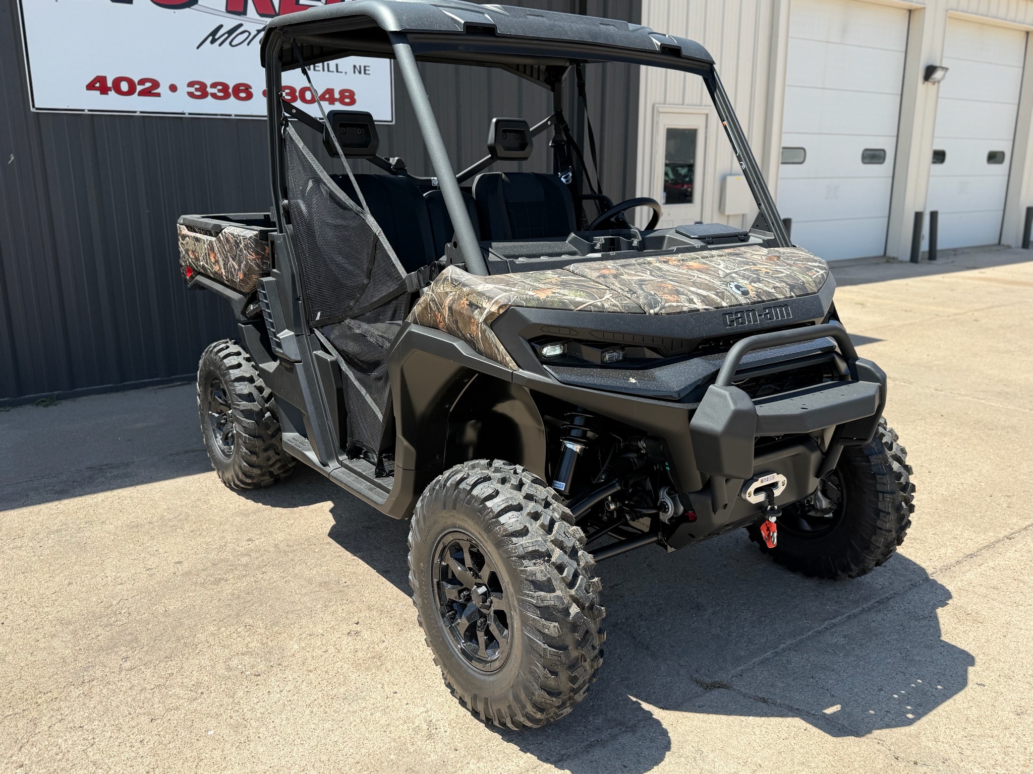 2026 Can-Am™ Defender XT HD11 9