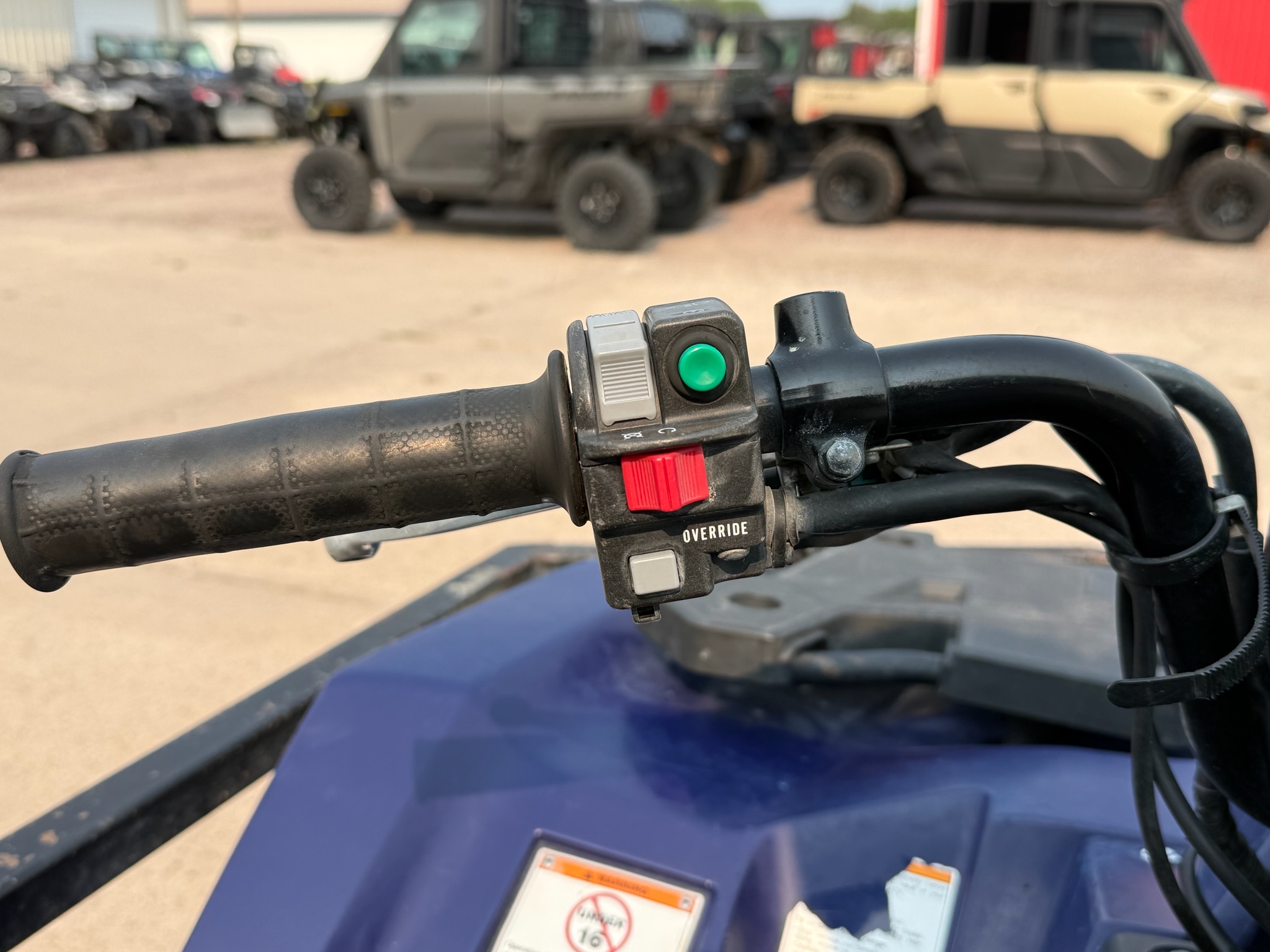2023 Suzuki KingQuad 750AXi Power Steering 10