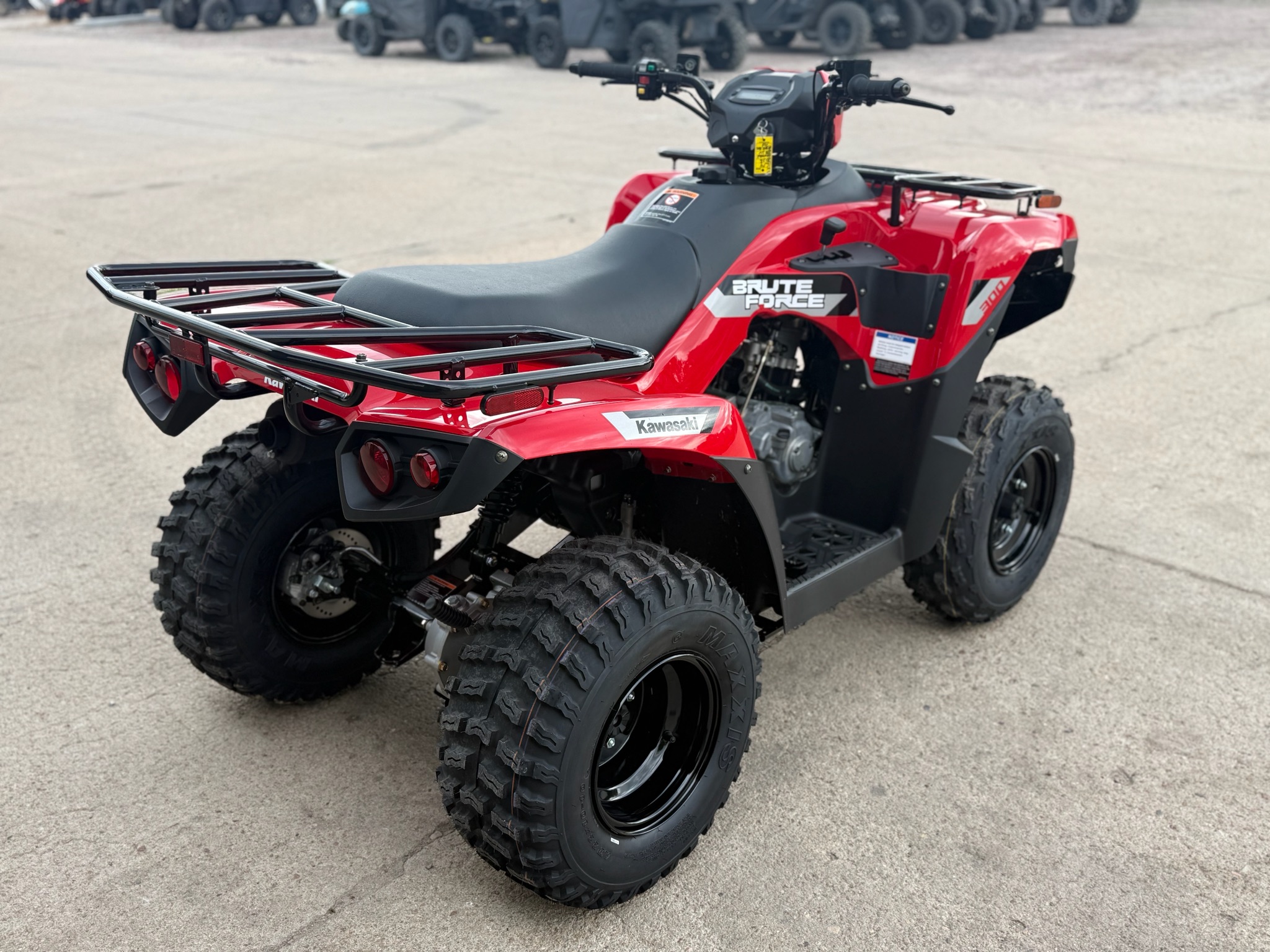 2026 Kawasaki Brute Force® 300 7