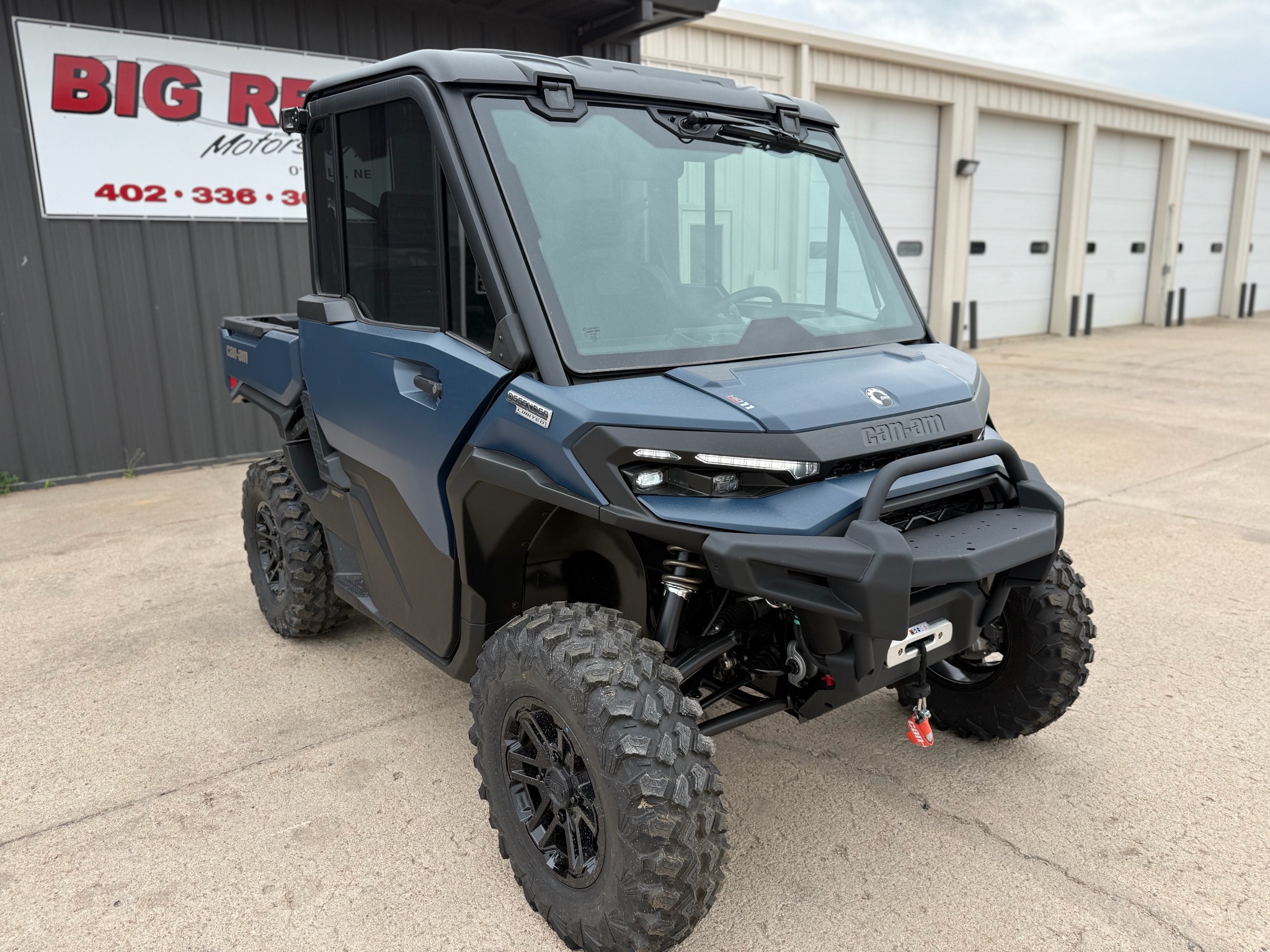2026 Can-Am™ Defender Limited HD11 9
