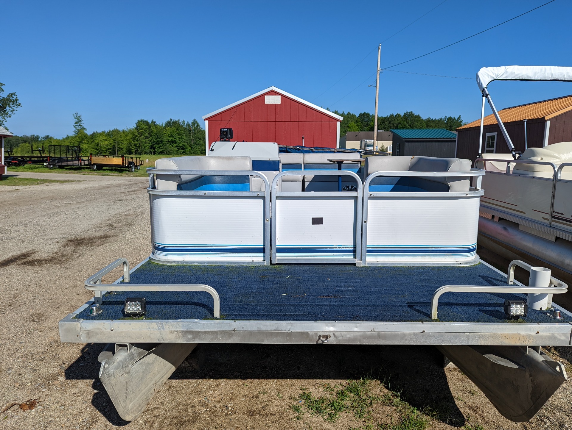 1991 Sweetwater PONTOON in Harrison, Michigan - Photo 2