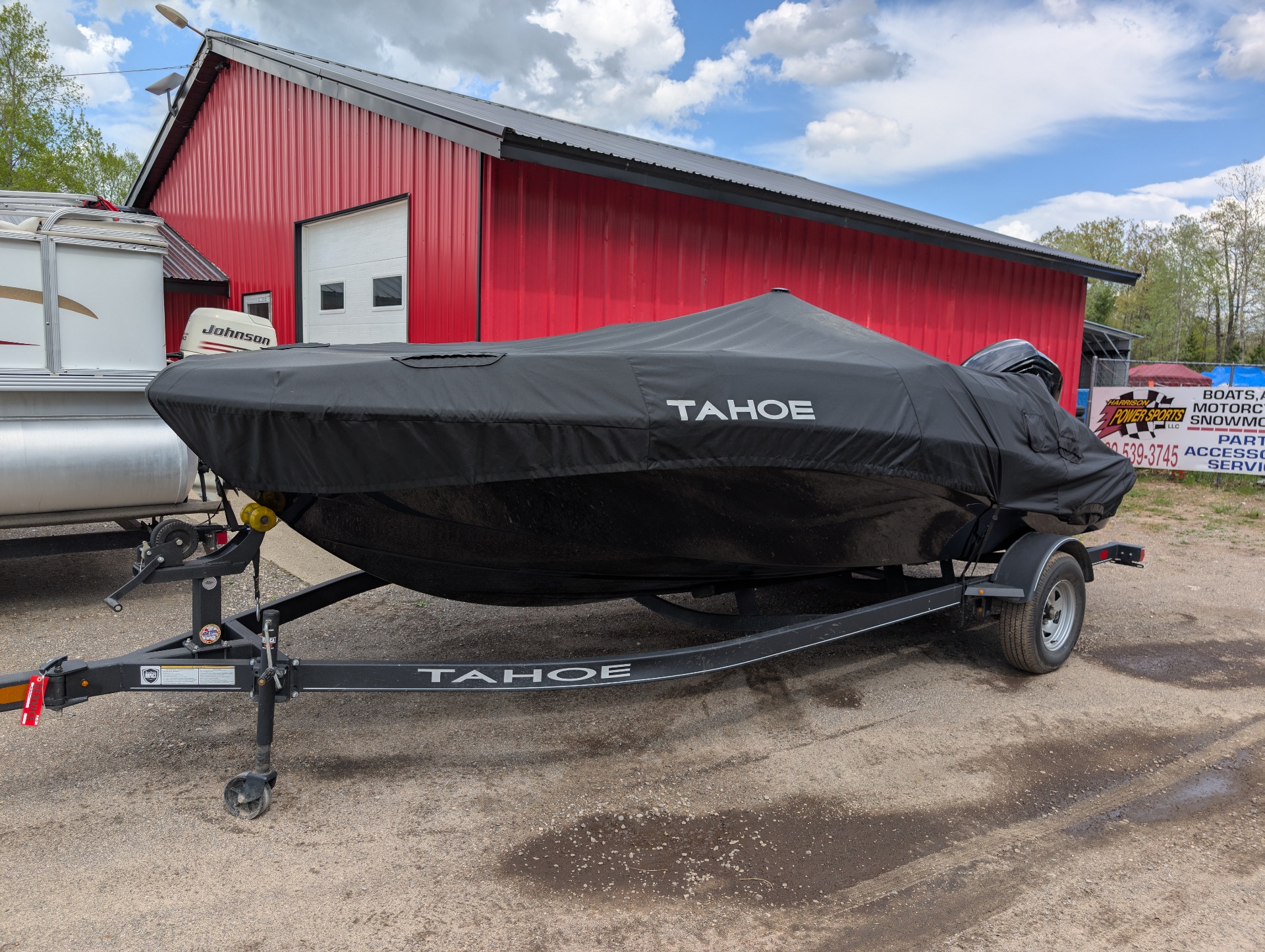 2022 Tahoe T18 in Harrison, Michigan - Photo 2