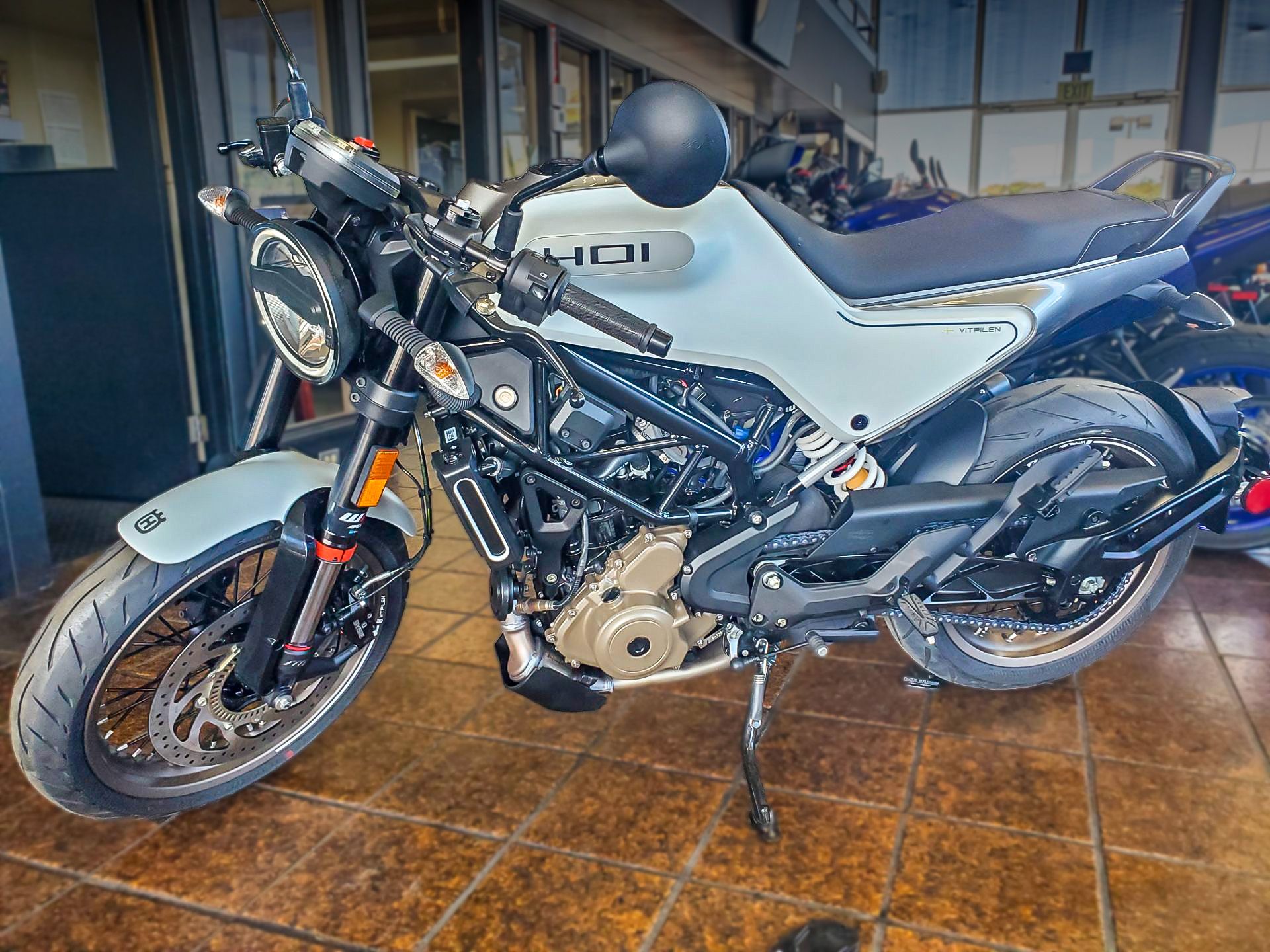 VITPILEN 401 ディスクブレーキ 320mm