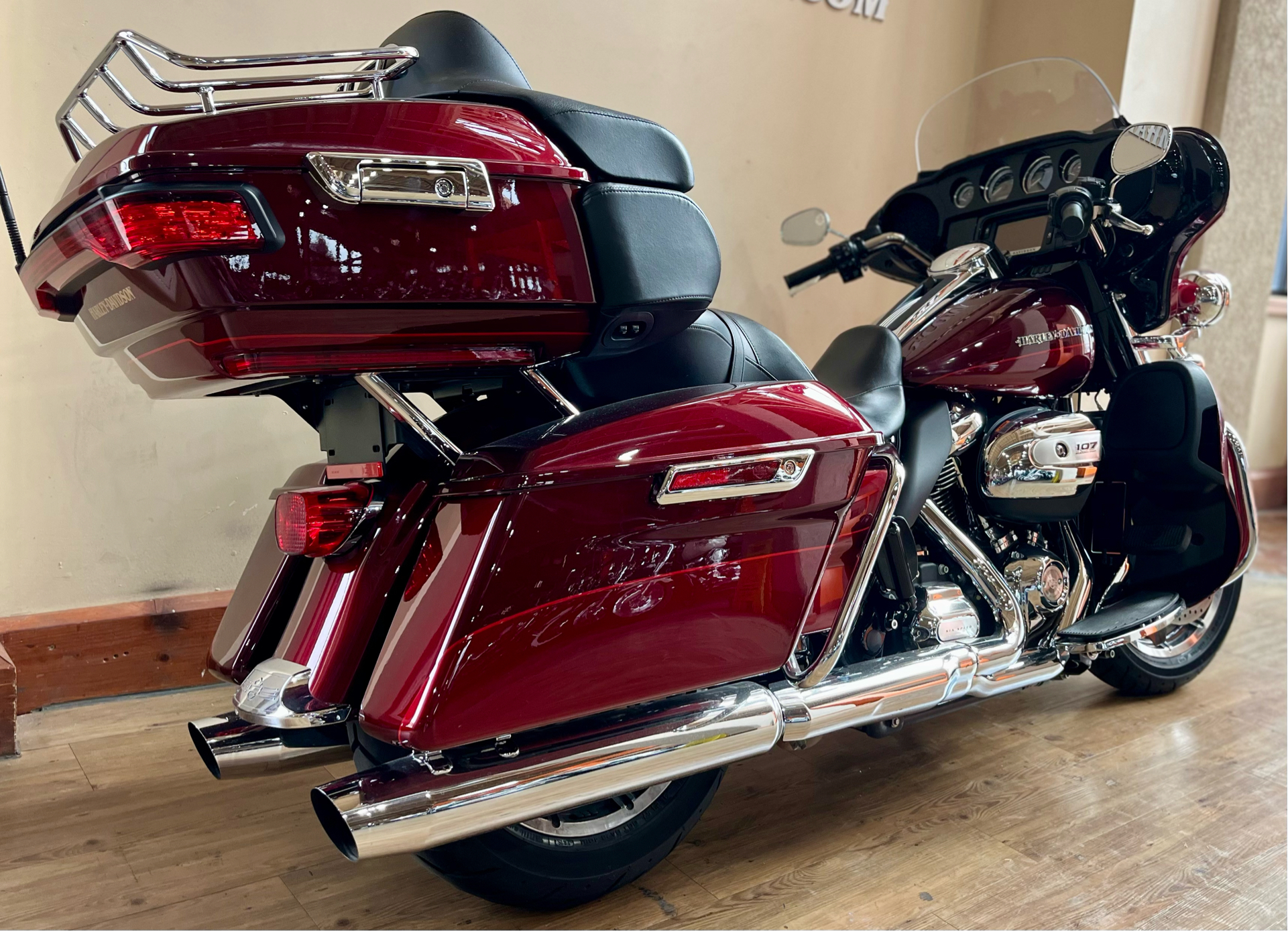 2017 Harley-Davidson Ultra Limited Low in Loveland, Colorado - Photo 3
