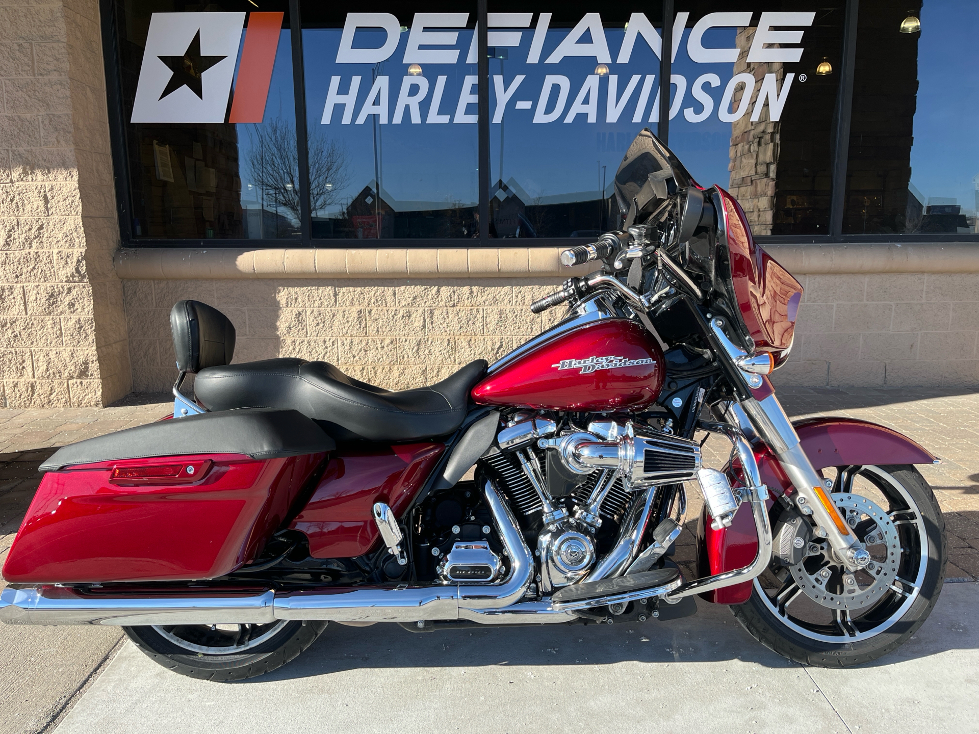 2017 Harley-Davidson Street Glide® Special in Omaha, Nebraska - Photo 1