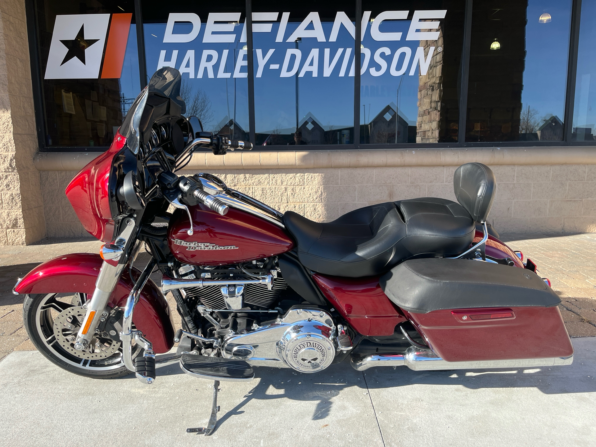 2017 Harley-Davidson Street Glide® Special in Omaha, Nebraska - Photo 3