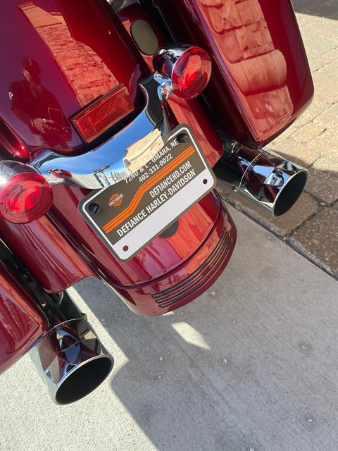 2017 Harley-Davidson Street Glide® Special in Omaha, Nebraska - Photo 10