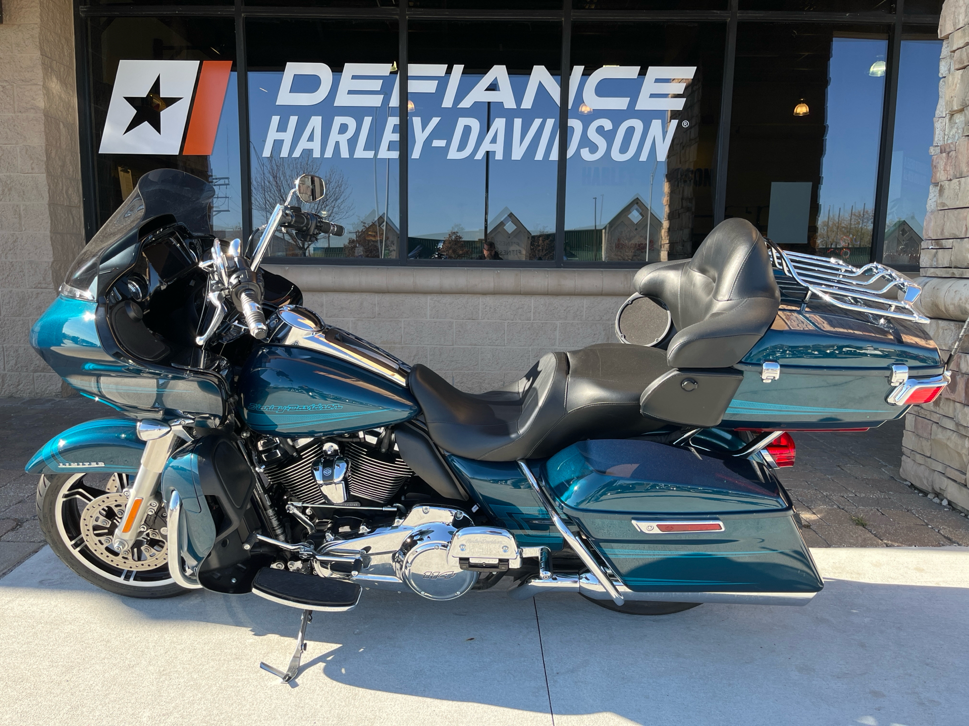2020 Harley-Davidson Road Glide® Limited in Omaha, Nebraska - Photo 3