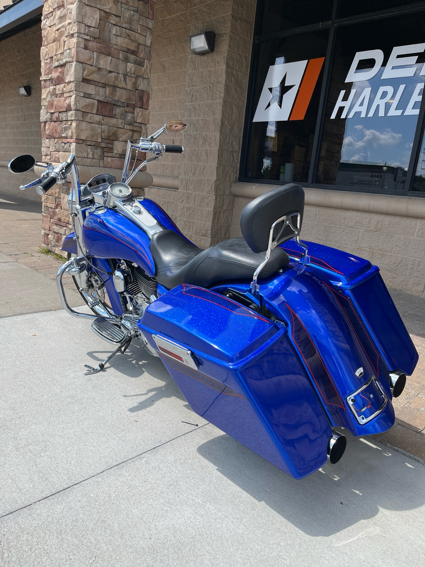 2005 Harley-Davidson FLHRS/FLHRSI Road King® Custom in Omaha, Nebraska - Photo 4