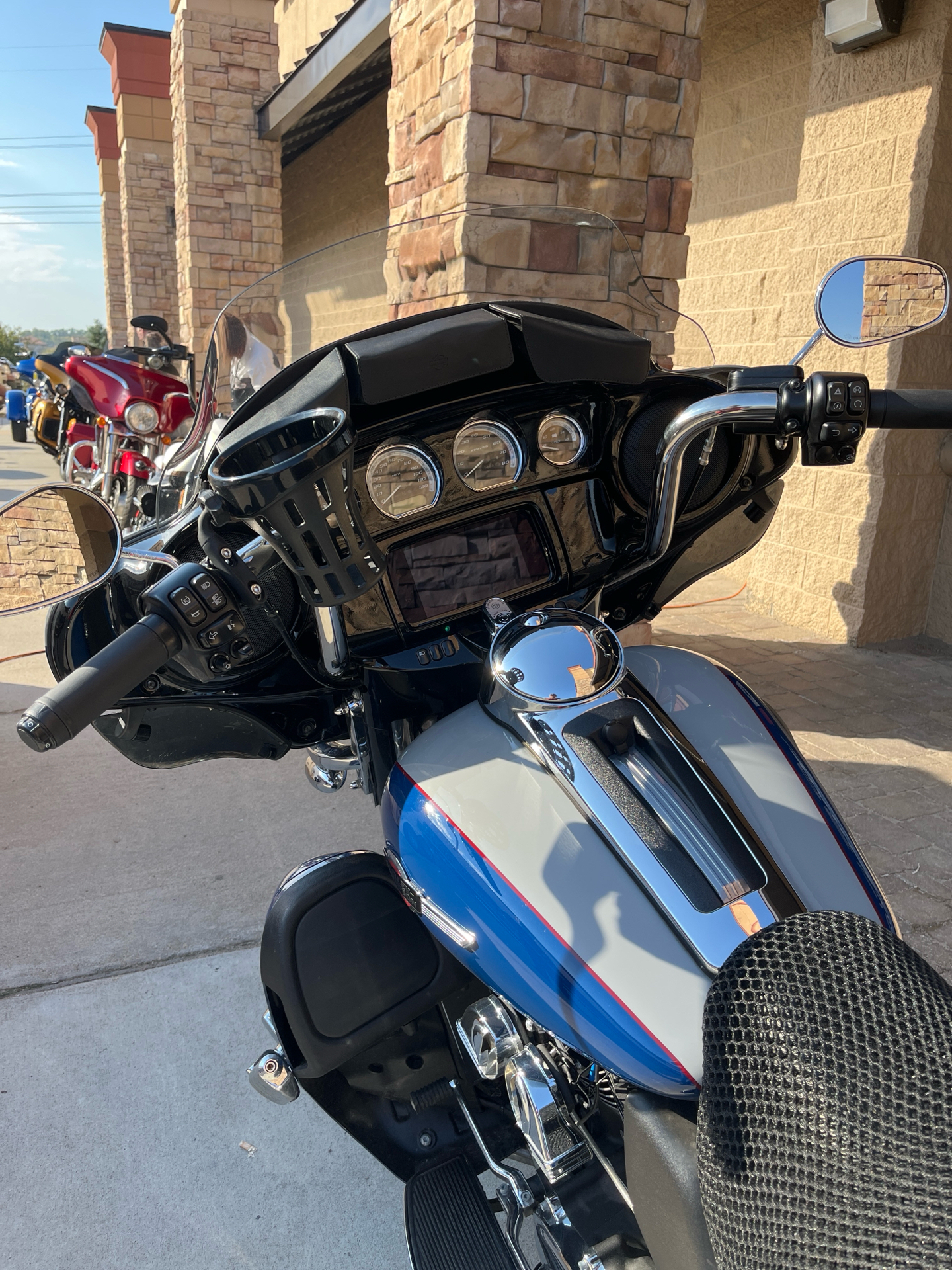 2023 Harley-Davidson Ultra Limited in Omaha, Nebraska - Photo 8
