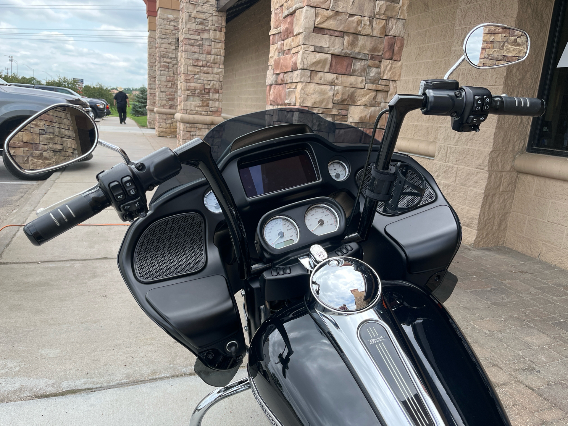 2022 Harley-Davidson Road Glide® in Omaha, Nebraska - Photo 8