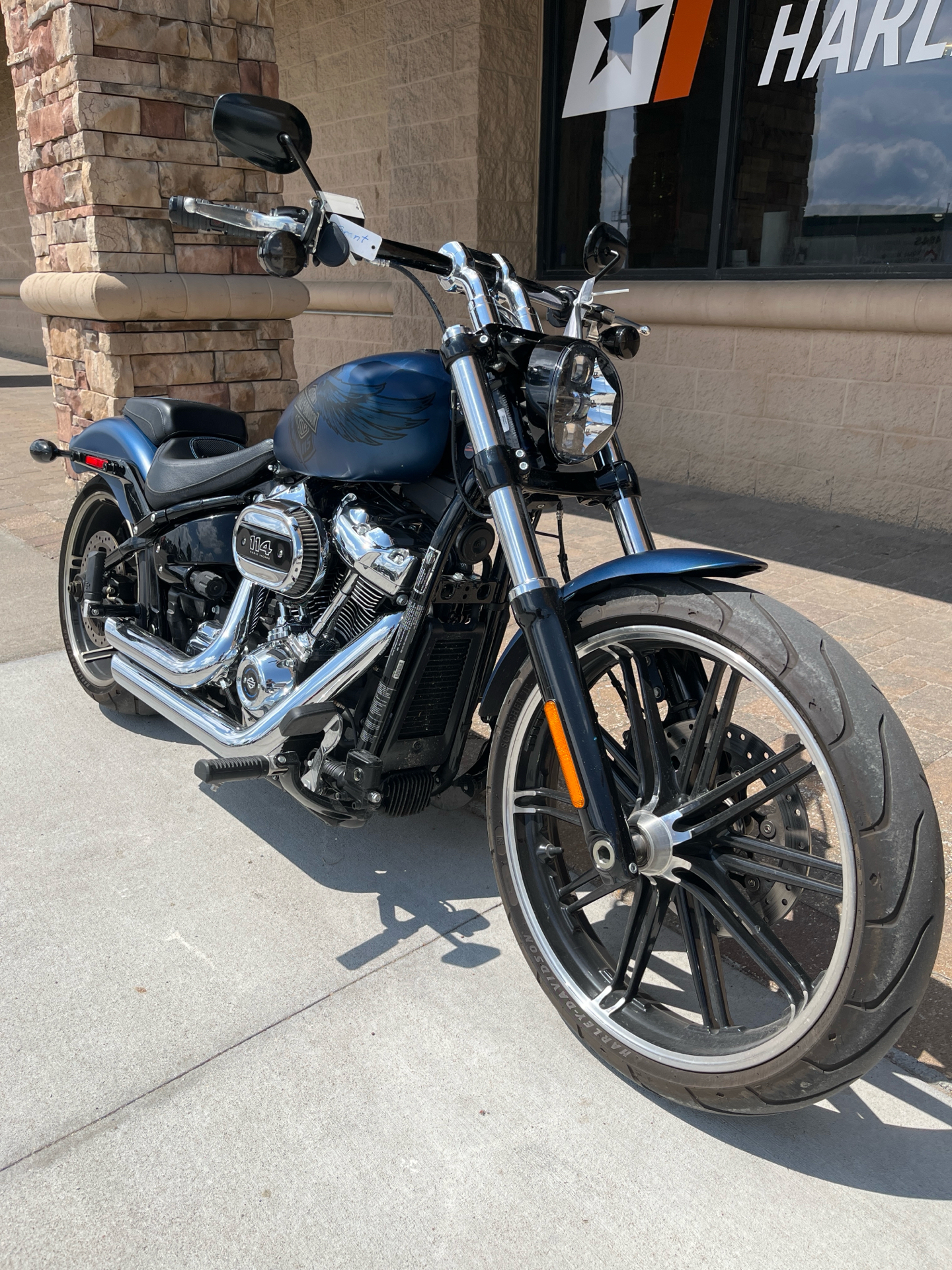 2018 Harley-Davidson 115th Anniversary Breakout® 114 in Omaha, Nebraska - Photo 2