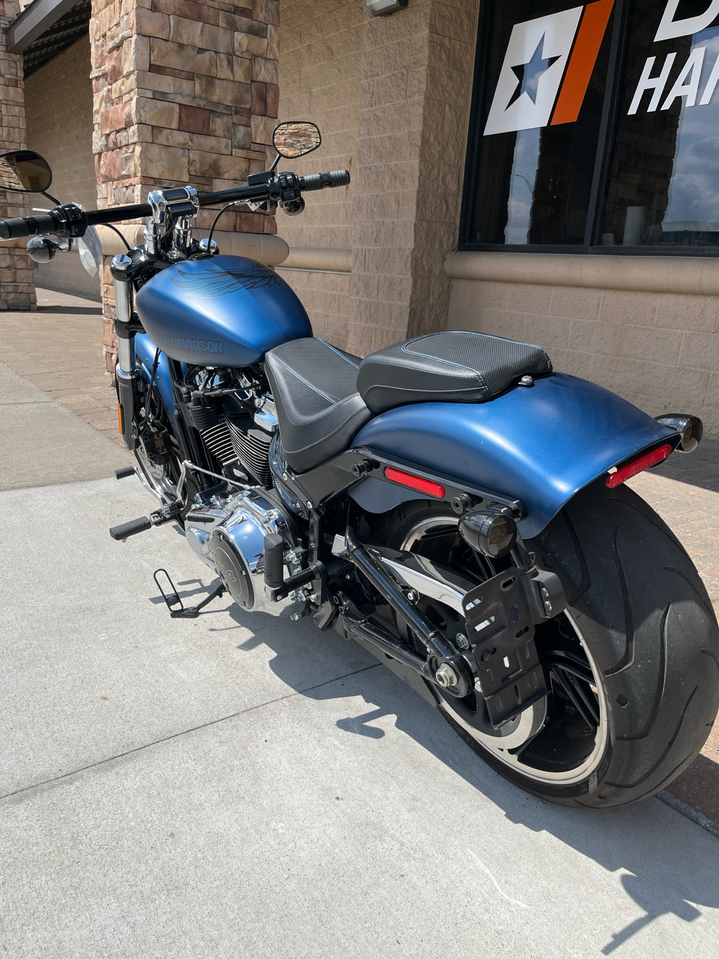 2018 Harley-Davidson 115th Anniversary Breakout® 114 in Omaha, Nebraska - Photo 4