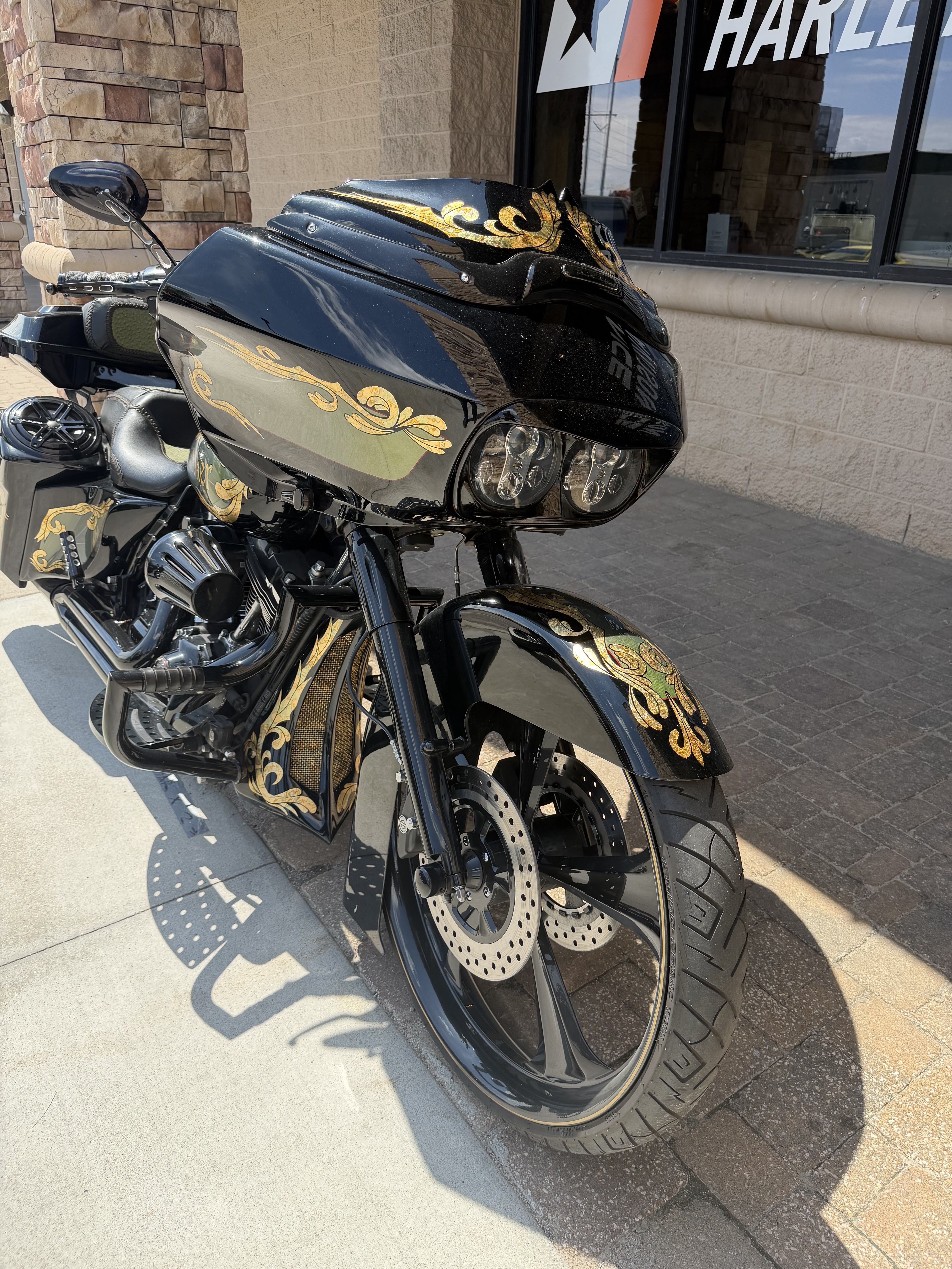 2013 Harley-Davidson Road Glide® Custom in Omaha, Nebraska - Photo 10