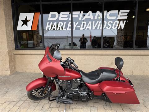 2019 Harley-Davidson Street Glide® Special in Omaha, Nebraska - Photo 5