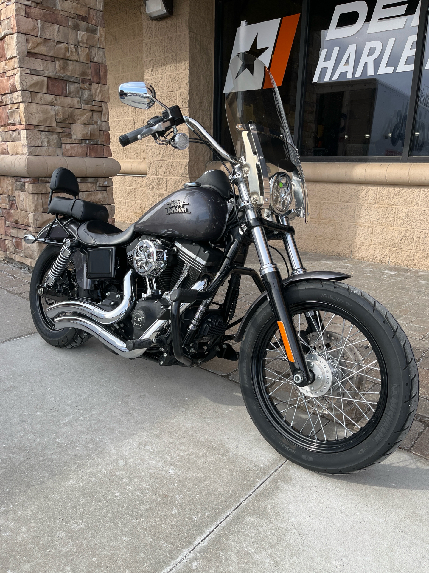 2014 Harley-Davidson Dyna® Street Bob® in Omaha, Nebraska - Photo 2