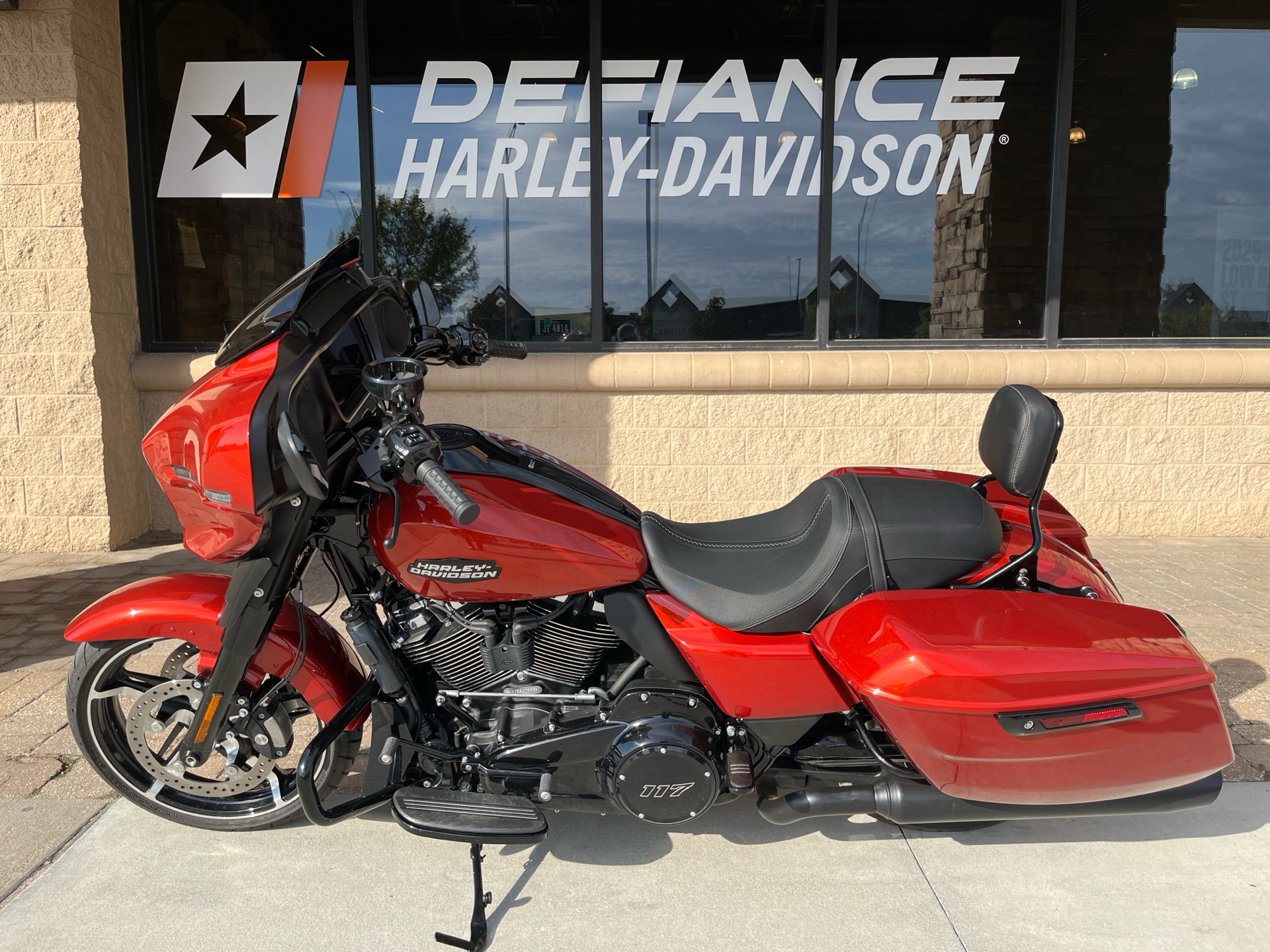 2024 Harley-Davidson Street Glide® in Omaha, Nebraska - Photo 3