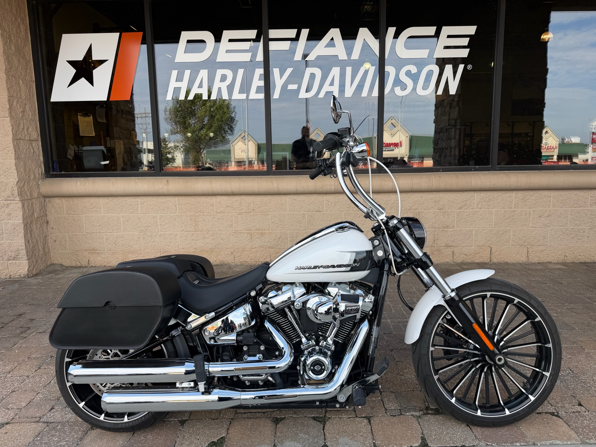 2024 Harley-Davidson Breakout® 1