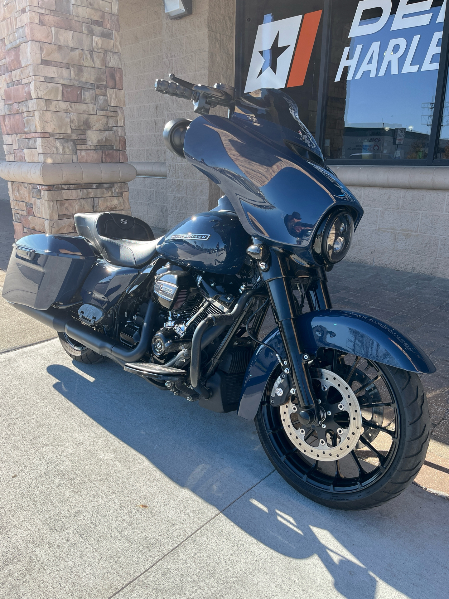 2019 Harley-Davidson Street Glide® Special in Omaha, Nebraska - Photo 2