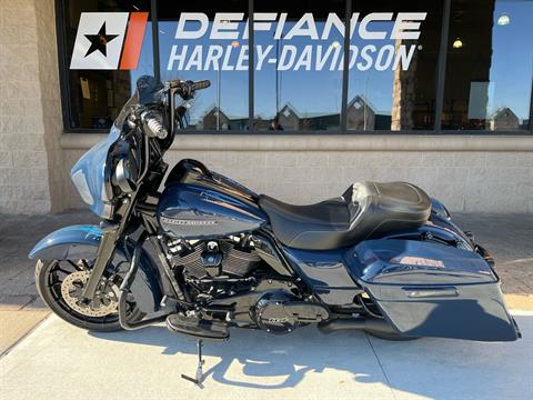 2019 Harley-Davidson Street Glide® Special in Omaha, Nebraska - Photo 3