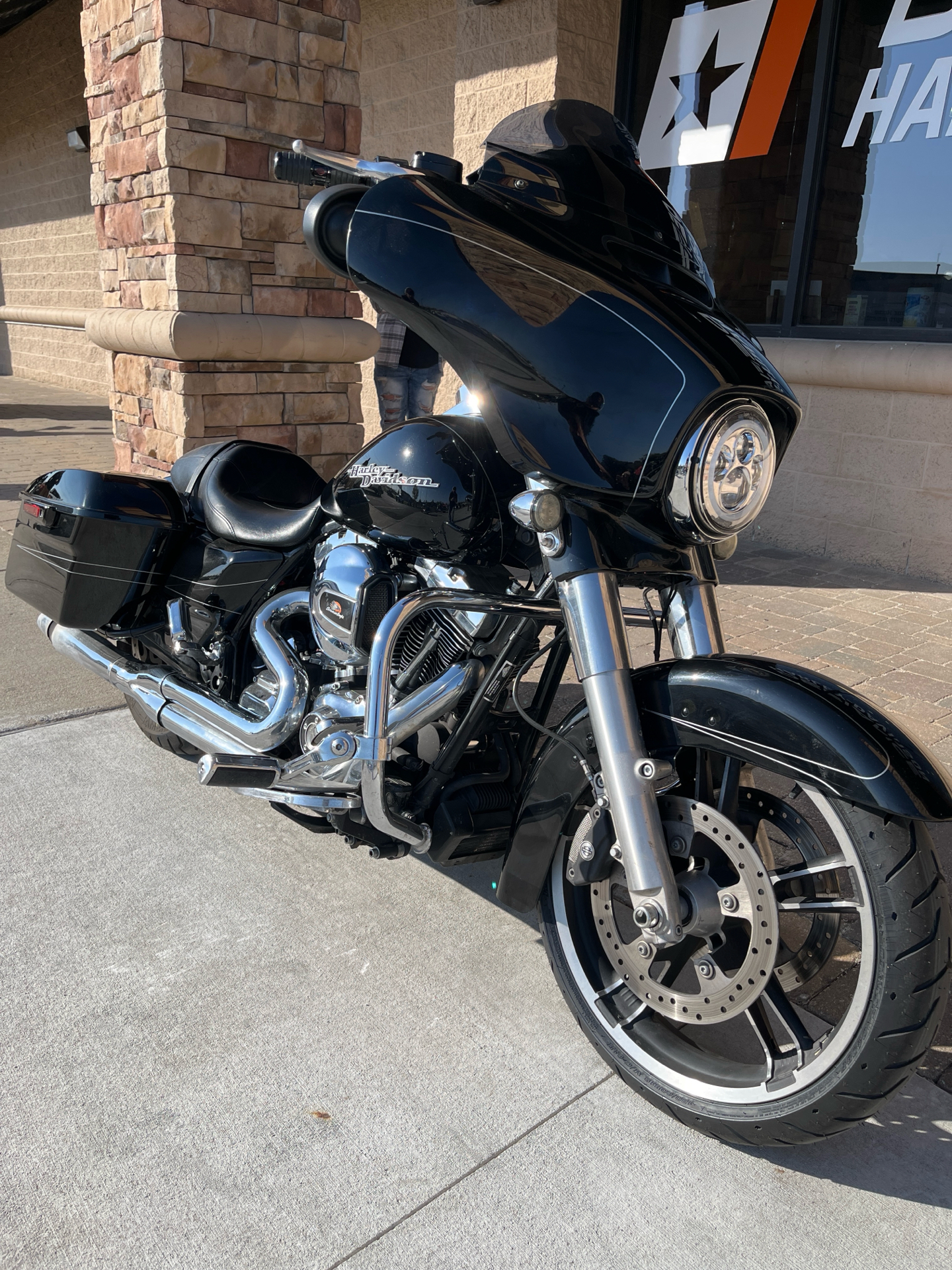 2016 Harley-Davidson Street Glide® Special in Omaha, Nebraska - Photo 2