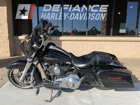 2016 Harley-Davidson Street Glide® Special in Omaha, Nebraska - Photo 3