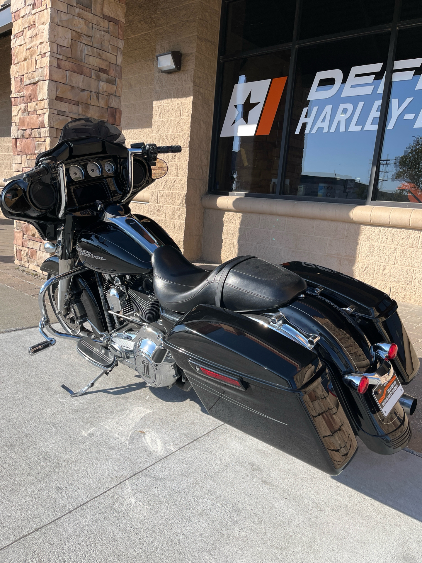 2016 Harley-Davidson Street Glide® Special in Omaha, Nebraska - Photo 4